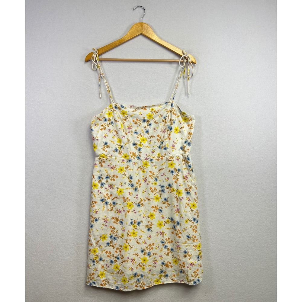 Old Navy Floral Print Smocked Sundress Women's XL White Yellow‎ Blue Summer
